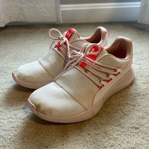 Under Armour Women's Sneakers - Pink